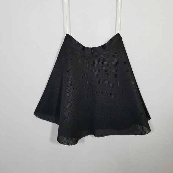 Black Halo Thaimi Skater Flare Mesh Skirt - Picture 6 of 12